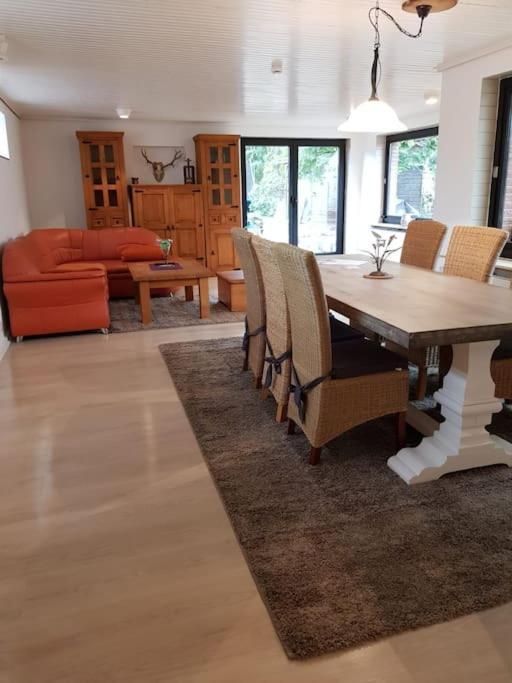 Apartment 3-zimmer / Wlan / Garten / Parkplatz *