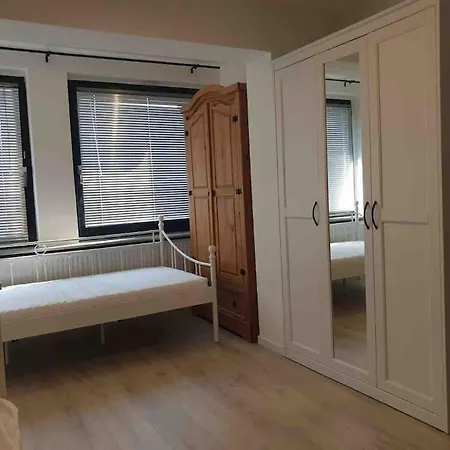 Bungalow 3-Zimmer / Wlan / Garten / Parkplatz Schenefeld  Buitenkant foto