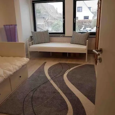 Bungalow 3-Zimmer / Wlan / Garten / Parkplatz Schenefeld  Buitenkant foto