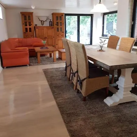 Bungalow 3-Zimmer / Wlan / Garten / Parkplatz Schenefeld  Buitenkant foto