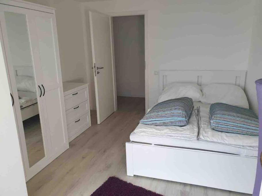 Appartement 3-zimmer / Wlan / Garten / Parkplatz *